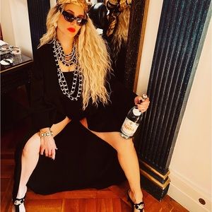 Medussa gold earrings